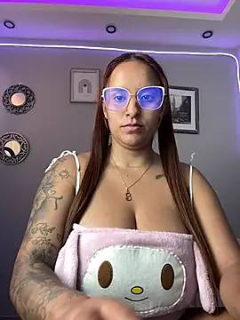 Snapshot of Seized_lust chatting on January 11, 2025, 2:47 pm Seized lust online show from January 11, 2025, 2:47 pm