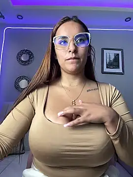 Snapshot of Seized_lust chatting on January 26, 2025, 12:33 pm Seized lust online show from January 26, 2025, 12:33 pm