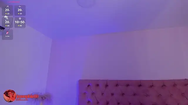 sophiarossee  online show from November 15, 2025, 12:34 pm