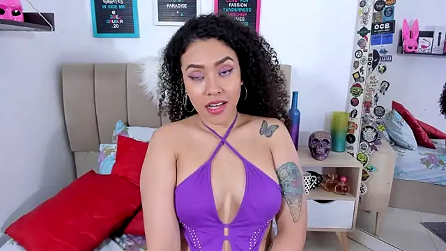 Zoe Gruber online show from January 11, 2025, 1:59 am