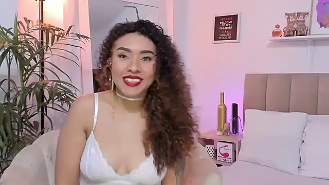 Zoe Gruber online show from November 22, 2025, 10:31 pm