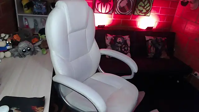 juliette rd online show from December 25, 2024, 3:40 am