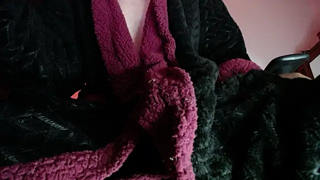 zacwatson  online show from April 22, 2026, 12:35 am