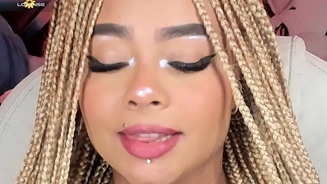 conny  curly online show from January 25, 2025, 4:35 pm