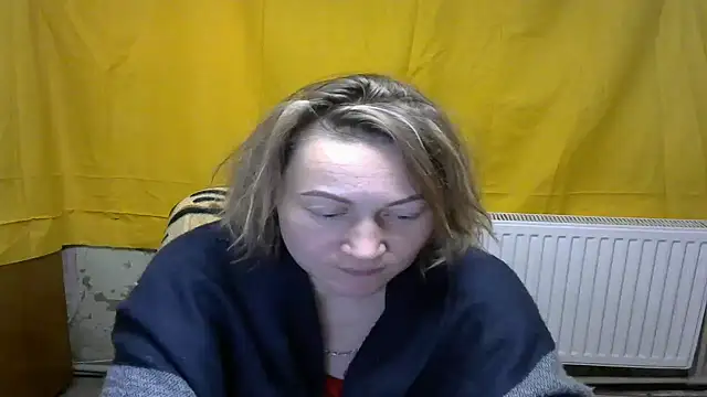 Snapshot of wLESLYMOSw chatting on February 5, 2025, 9:18 pm wLESLYMOSw online show from February 5, 2025, 9:18 pm