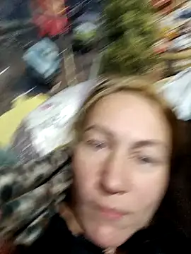 Snapshot of wLESLYMOSw chatting on October 12, 2025, 6:40 pm wLESLYMOSw online show from October 12, 2025, 6:40 pm