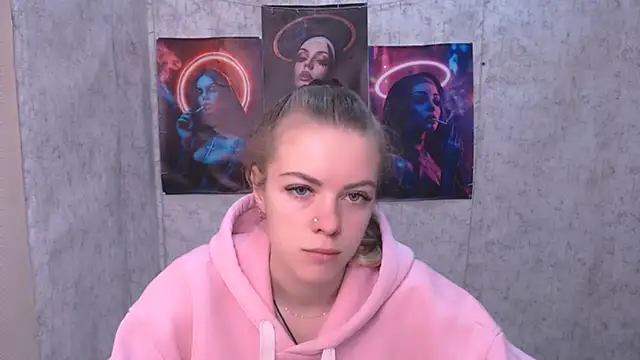 AliceFlirtt  online show from November 7, 2025, 7:52 am