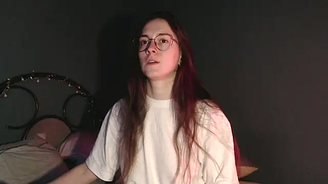 Snapshot of wow__kelly chatting on December 1, 2025, 4:56 pm wow kelly online show from December 1, 2025, 4:56 pm