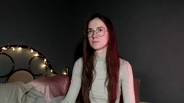 Snapshot of wow__kelly chatting on December 18, 2025, 4:13 pm wow kelly online show from December 18, 2025, 4:13 pm