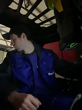 Ricoleckt online show from January 14, 2025, 6:24 am