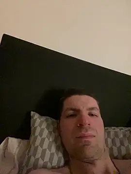 Ricoleckt online show from February 19, 2025, 5:38 pm