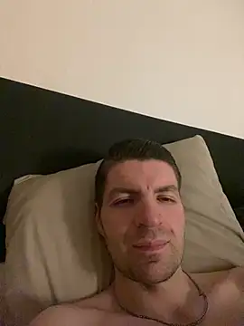 Ricoleckt online show from February 25, 2025, 9:57 pm