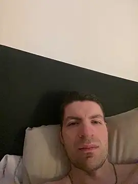 Ricoleckt online show from February 26, 2025, 7:20 am