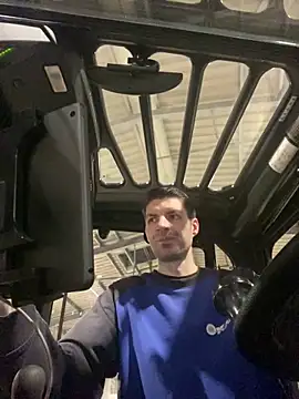 Ricoleckt online show from March 6, 2025, 2:51 pm