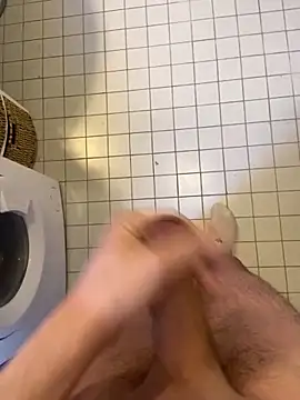 Ricoleckt online show from September 23, 2025, 7:44 am