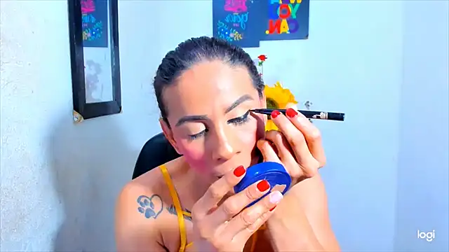 juanblakbigcock online show from December 19, 2025, 3:19 pm