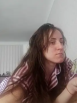 emeli moon online show from March 22, 2025, 8:51 am