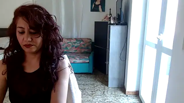 danasantoreal online show from March 25, 2026, 8:20 am