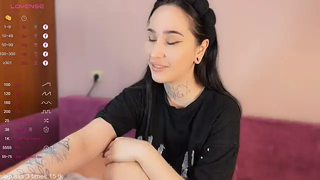 Snapshot of AnastasiaSun chatting on November 7, 2025, 6:41 pm AnastasiaSun online show from November 7, 2025, 6:41 pm