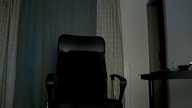 juliusmasters online show from October 23, 2025, 6:39 pm