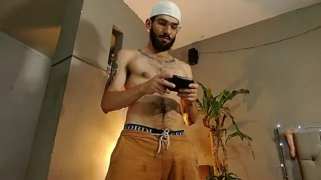 Mr WhiteCock online show from January 19, 2025, 11:32 pm