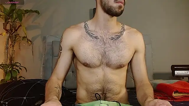 Mr WhiteCock online show from February 4, 2025, 9:31 pm