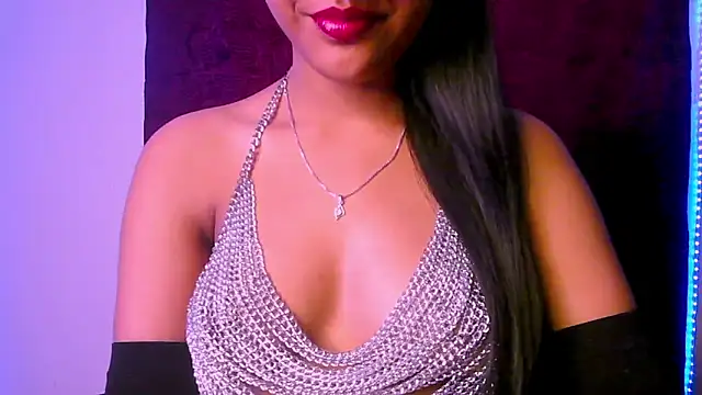 Snapshot of CallMeSima chatting on February 2, 2025, 5:26 pm CallMeSima online show from February 2, 2025, 5:26 pm