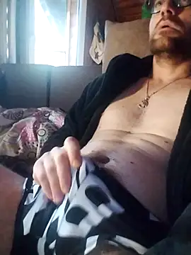 tomee83 online show from November 12, 2025, 6:47 am