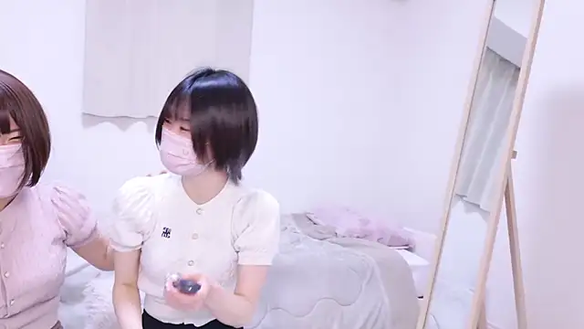 841 yayoi online show from February 23, 2025, 9:16 pm