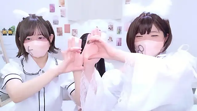 841 yayoi online show from November 22, 2025, 3:49 am