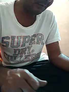 Snapshot of BLACK_DiCK_DADDY_32 chatting on March 18, 2025, 5:42 pm BLACK DiCK DADDY 32 online show from March 18, 2025, 5:42 pm