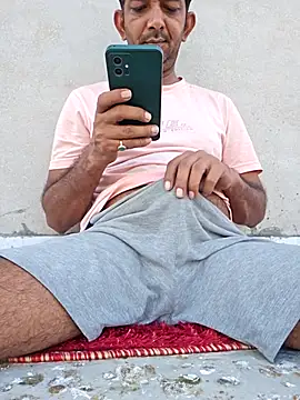 Snapshot of BLACK_DiCK_DADDY_32 chatting on October 2, 2025, 12:01 pm BLACK DiCK DADDY 32 online show from October 2, 2025, 12:01 pm