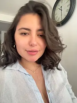 sukhakunis1 online show from February 15, 2026, 3:31 pm