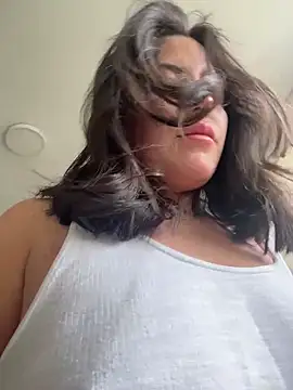 sukhakunis1 online show from March 21, 2026, 12:10 pm