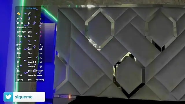 Sara Foxx1 online show from September 25, 2025, 8:56 pm