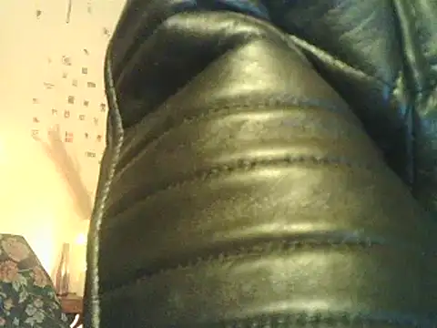 Snapshot of DaddyQuimHot chatting on December 15, 2024, 3:56 am DaddyQuimHot online show from December 15, 2024, 3:56 am