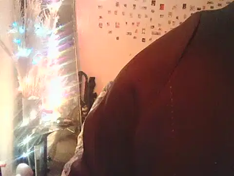 Snapshot of DaddyQuimHot chatting on March 4, 2025, 3:33 am DaddyQuimHot online show from March 4, 2025, 3:33 am