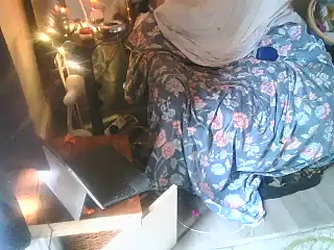 Snapshot of DaddyQuimHot chatting on March 10, 2025, 9:53 am DaddyQuimHot online show from March 10, 2025, 9:53 am