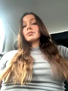 nicole111 online show from October 9, 2025, 9:51 am