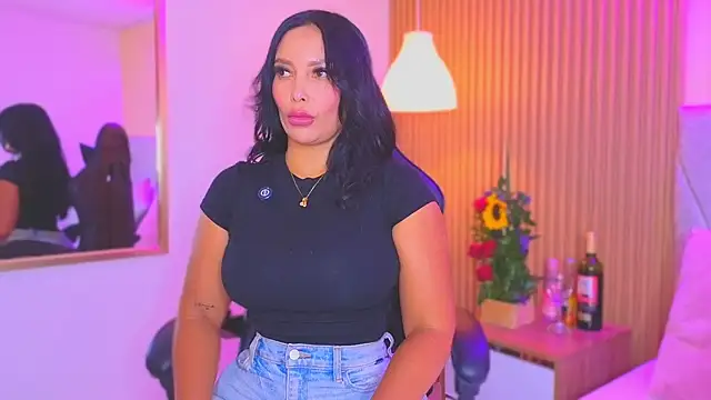 Dakota diaz  online show from March 18, 2026, 7:28 pm