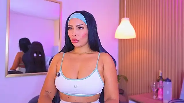 Dakota diaz  online show from April 13, 2026, 7:08 pm