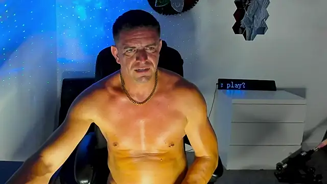 Snapshot of petr37pol chatting on July 9, 2026, 1:42 am petr37pol online show from July 9, 2026, 1:42 am