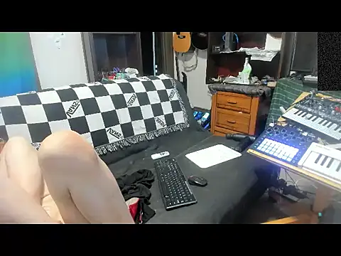AllyKityKay online show from September 18, 2025, 4:31 pm