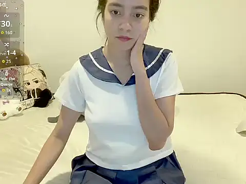 Oxxme   online show from October 7, 2025, 1:47 am