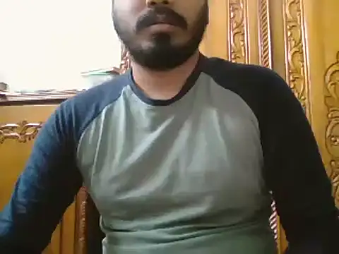 Snapshot of desiboyasif chatting on December 28, 2024, 3:48 pm desiboyasif online show from December 28, 2024, 3:48 pm