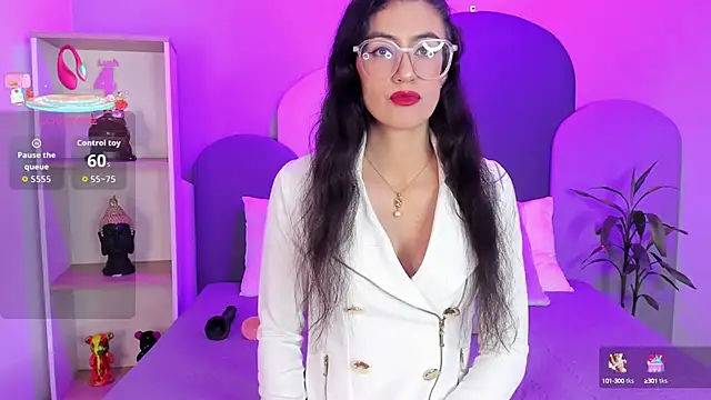 SophieGomez22 online show from September 21, 2025, 11:23 am