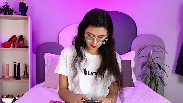 Snapshot of SophieGomez22 chatting on May 20, 2026, 11:16 am SophieGomez22 online show from May 20, 2026, 11:16 am