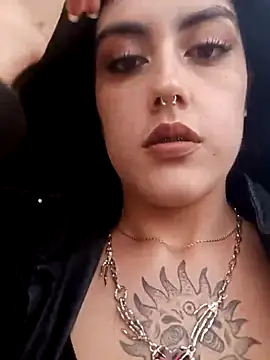 Snapshot of Mazikeen-- chatting on March 22, 2025, 10:48 pm Mazikeen-- online show from March 22, 2025, 10:48 pm