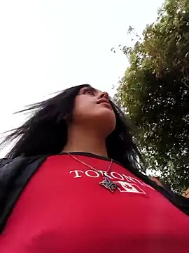 Snapshot of Mazikeen-- chatting on September 19, 2025, 10:54 pm Mazikeen-- online show from September 19, 2025, 10:54 pm