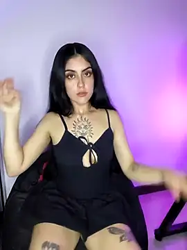 Snapshot of Mazikeen-- chatting on October 21, 2025, 11:16 pm Mazikeen-- online show from October 21, 2025, 11:16 pm